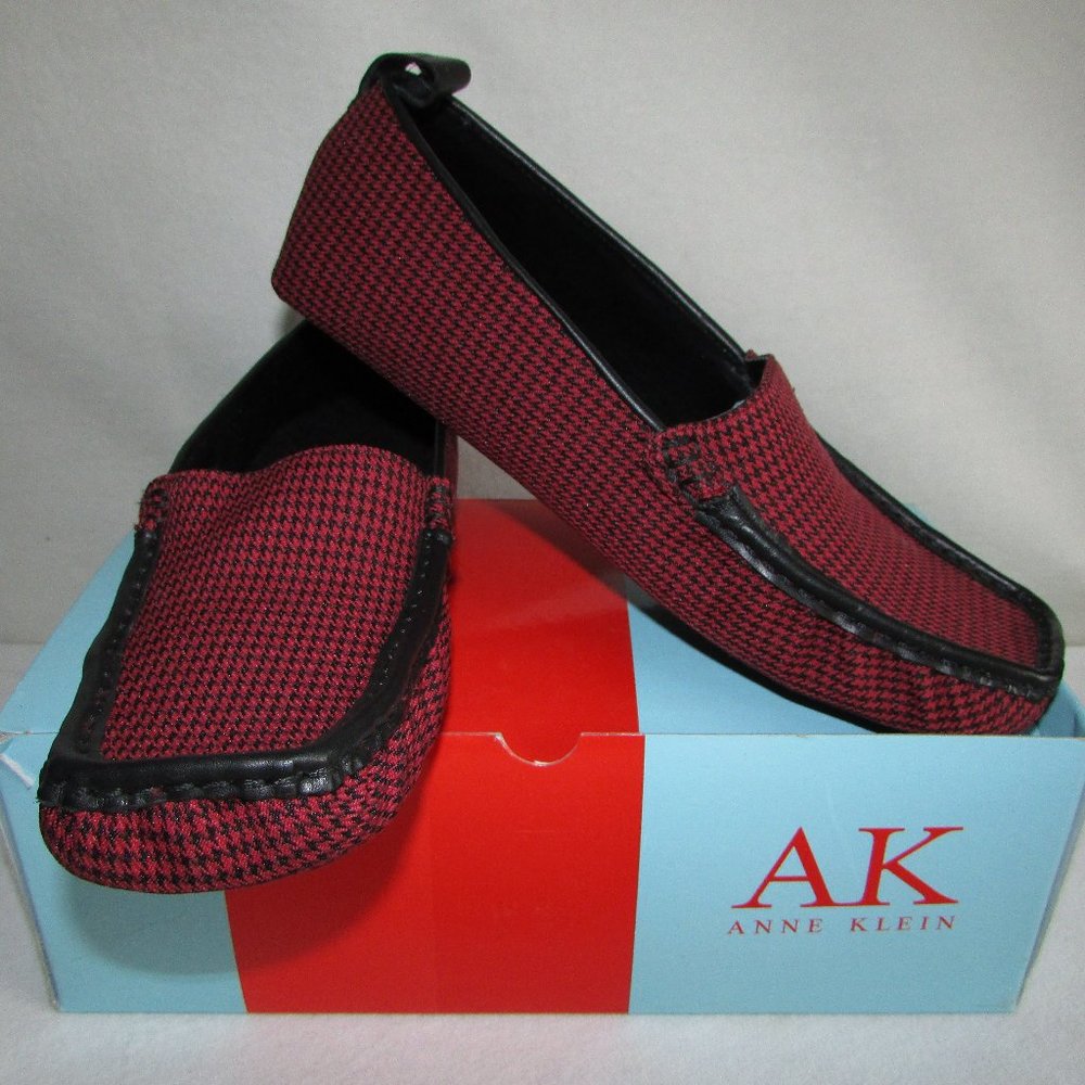 ANNE KLEIN Red Check Slippers - NEW